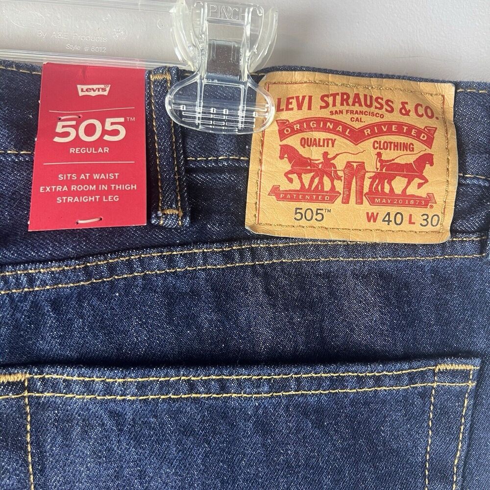 NWT Levi’s 505 Regular Fit Men’s Jeans 40 X 30 - Picture 7 of 9